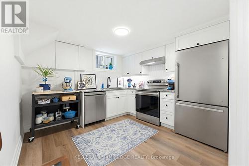 586 Woodland Avenue, Burlington, ON 