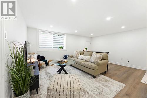 586 Woodland Avenue, Burlington, ON 