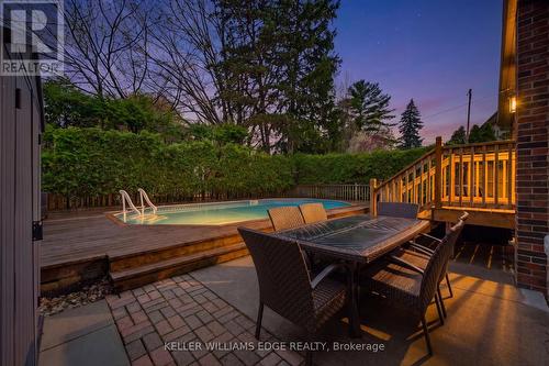 586 Woodland Avenue, Burlington, ON 