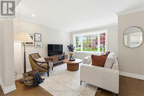 586 Woodland Avenue, Burlington, ON 