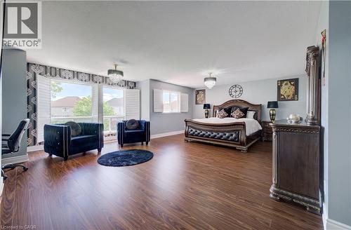 356 Robert Ferrie Drive, Kitchener, ON 