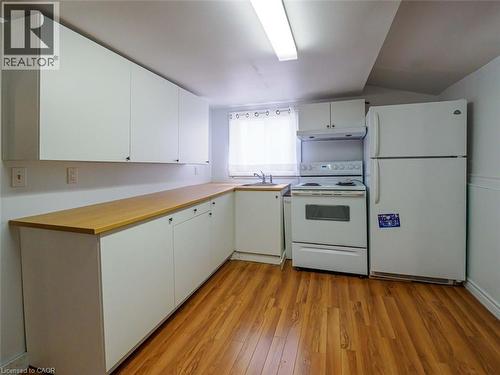 9 Marshall Lane, Simcoe, ON - Indoor Photo Showing Kitchen