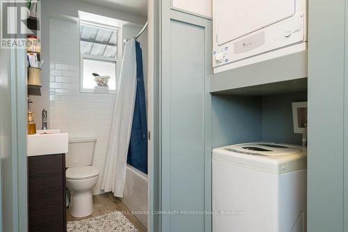 146 Forest Avenue, Hamilton, ON - Indoor