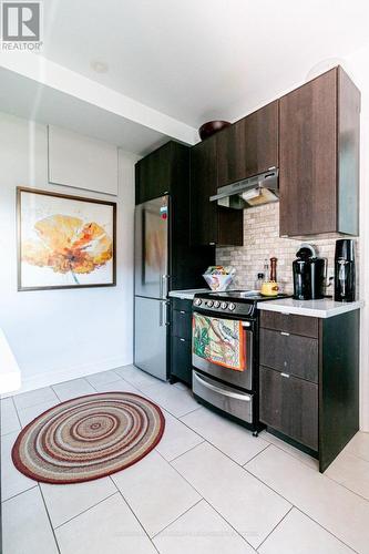 146 Forest Avenue, Hamilton, ON - Indoor Photo Showing Kitchen
