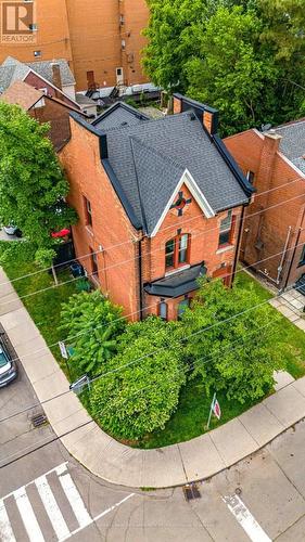 Beautiful 2 unit property. - 146 Forest Avenue, Hamilton, ON - Outdoor