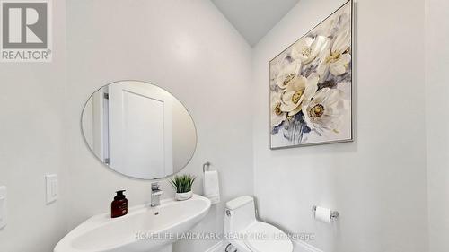 49 Langdon Drive, King, ON - Indoor Photo Showing Bathroom