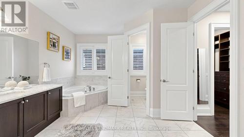 49 Langdon Drive, King, ON - Indoor Photo Showing Bathroom