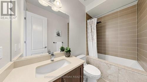49 Langdon Drive, King, ON - Indoor Photo Showing Bathroom