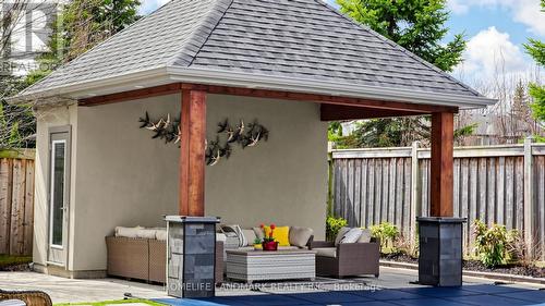 49 Langdon Drive, King, ON - Outdoor