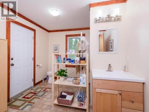 400 Ursa Way, Whitehorse North, YT - Indoor Photo Showing Other Room