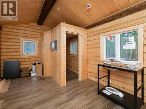 400 Ursa Way, Whitehorse North, YT - Indoor