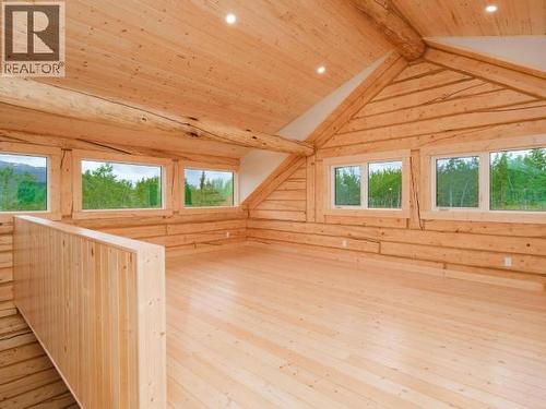 400 Ursa Way, Whitehorse North, YT - Indoor Photo Showing Other Room
