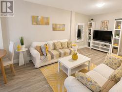 1A - 2637 KEELE STREET  Toronto, ON M6L 2P2
