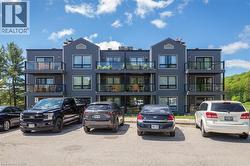 1235 DEERHURST Drive Unit# 305 Huntsville, ON P1H 2E8