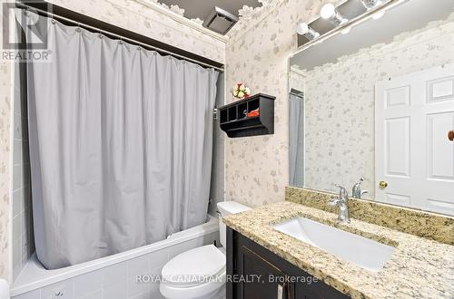 63 Heathcliffe Square, Brampton, ON 