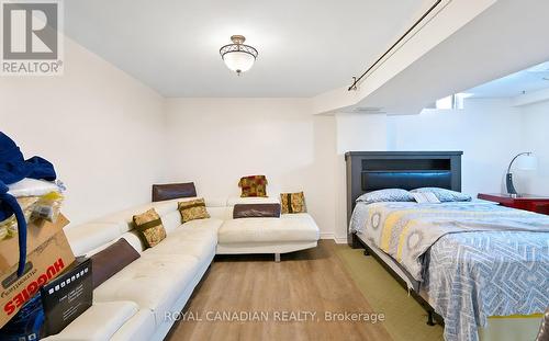 63 Heathcliffe Square, Brampton, ON 