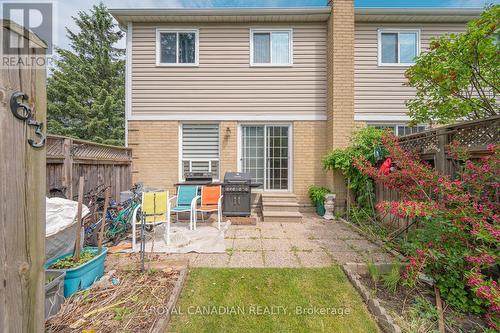 63 Heathcliffe Square, Brampton, ON 
