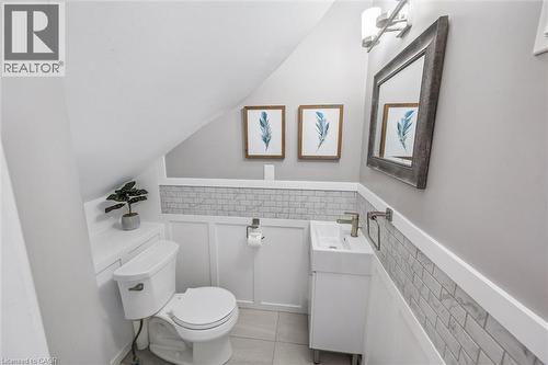 662 Burnett Avenue, Cambridge, ON 