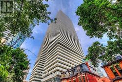 4008 - 50 CHARLES STREET E Toronto, ON M4Y 1T1