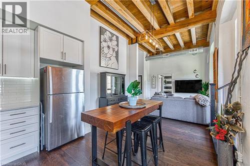 19 Guelph Avenue Unit# 201, Cambridge, ON 
