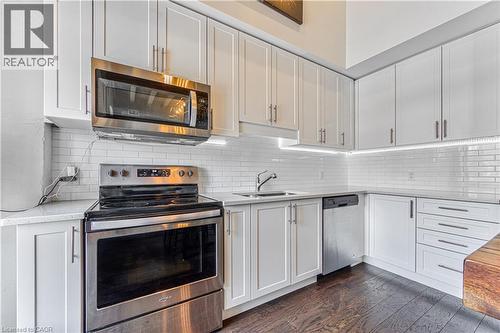 19 Guelph Avenue Unit# 201, Cambridge, ON 