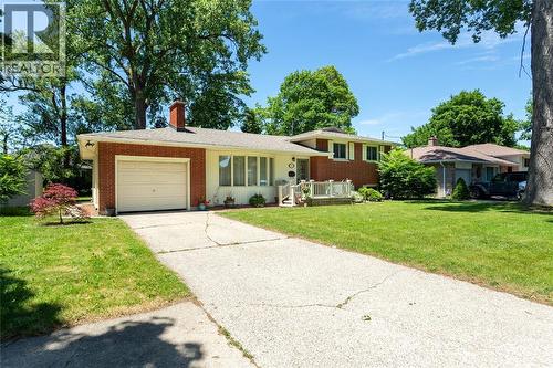 1067 BEL AIRE DRIVE  Sarnia, ON N7S 3H4