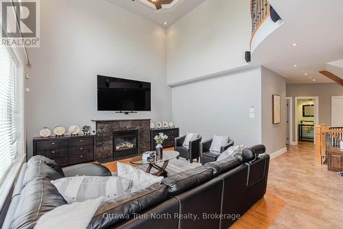 507 Kochar Drive, Ottawa, ON 