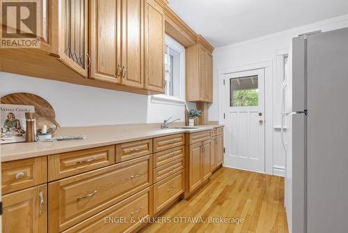 54 Glendale Avenue, Ottawa, ON 