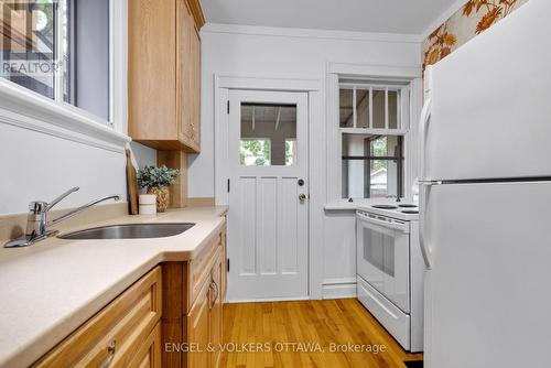 54 Glendale Avenue, Ottawa, ON 