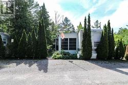 45 - 85 THEME PARK DRIVE Wasaga Beach, ON L9Z 1X7