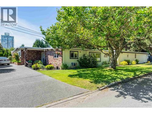 529 Appian Way, Coquitlam, BC 