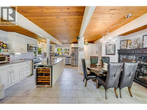 529 Appian Way, Coquitlam, BC 
