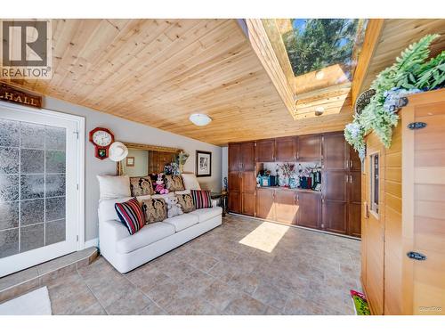 529 Appian Way, Coquitlam, BC 