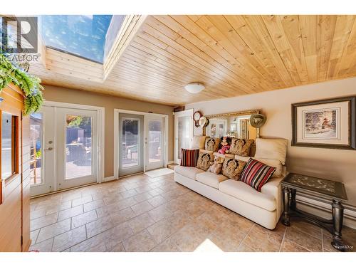 529 Appian Way, Coquitlam, BC 