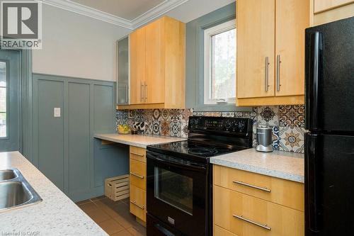 146 Forest Avenue, Hamilton, ON 