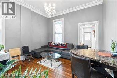 146 Forest Avenue, Hamilton, ON 