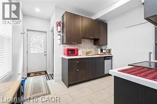 146 Forest Avenue, Hamilton, ON 