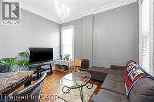 146 Forest Avenue, Hamilton, ON 