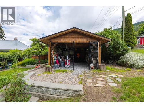 502 Houston Street, Nelson, BC 