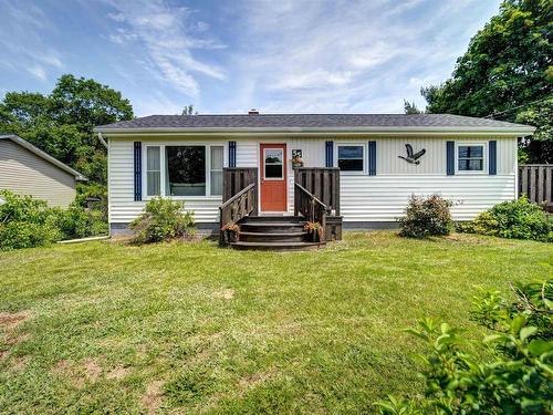 55 Orchard Drive, New Minas, NS - Outdoor