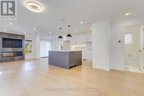 Open to Living/ dining - 75 Tarquini Crescent, Caledon, ON 