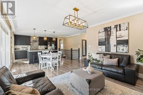 1648 Crediton Parkway, Mississauga, ON 