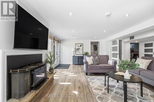 1648 Crediton Parkway, Mississauga, ON 