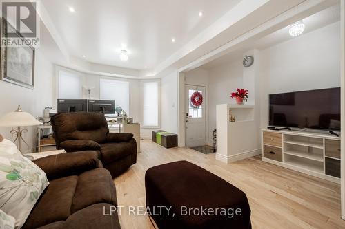 3040 Bentley Drive, Mississauga, ON 