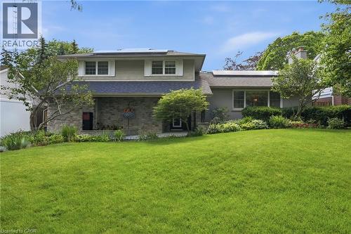 1321 FAIRWAY Court  Burlington, ON L7P 1M5