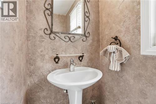 1321 Fairway Court, Burlington, ON 