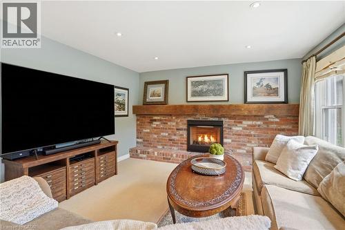 1321 Fairway Court, Burlington, ON 