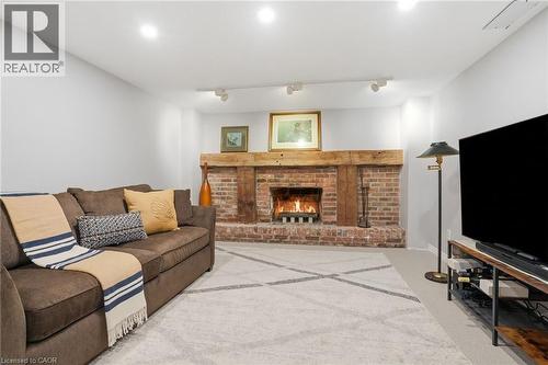 1321 Fairway Court, Burlington, ON 