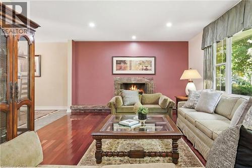 1321 Fairway Court, Burlington, ON 