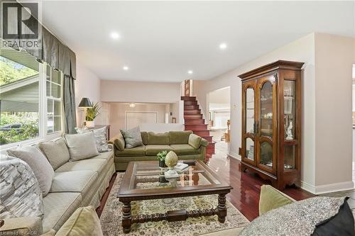 1321 Fairway Court, Burlington, ON 